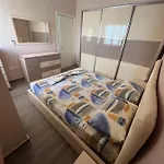 Rent Apartamento *