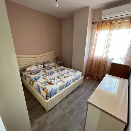 Rent * Vlorë
